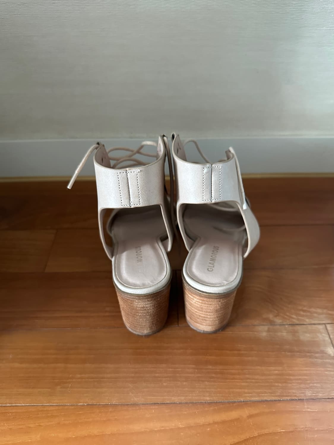 아일렛 레이스업 힐샌들 UK4 상품이미지4