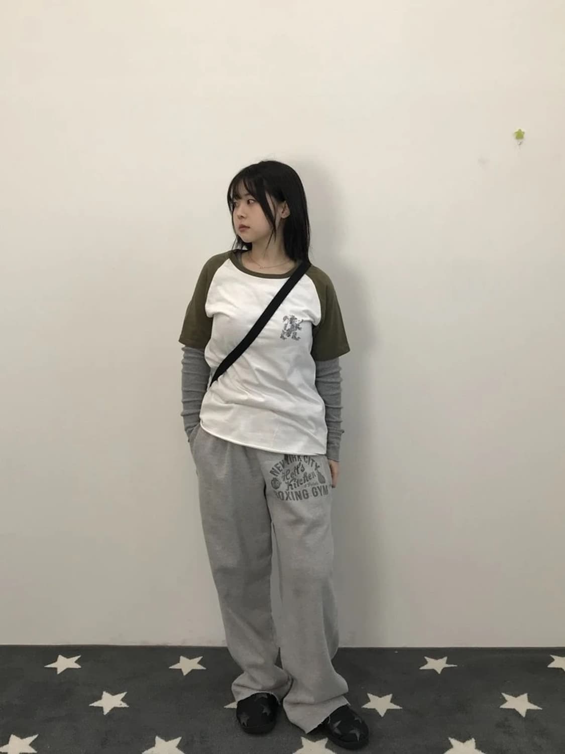 R.Newbold Raglan T Shirt White Green 상품이미지1