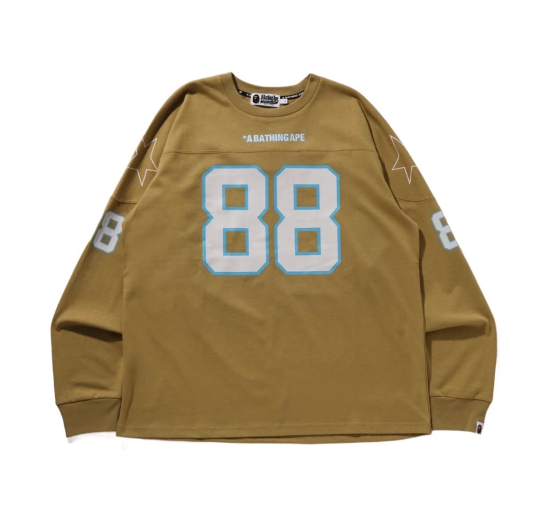 베이프 풋볼 릴렉스드 핏 롱슬리브 티셔츠 베이지 상품이미지1