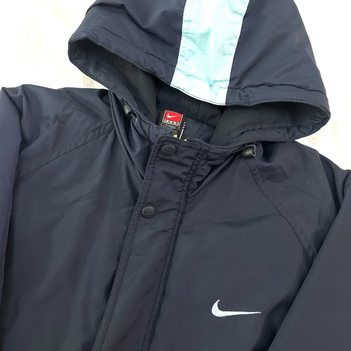 나이키 올드스쿨 국가대표컬러 돕바 상품이미지2