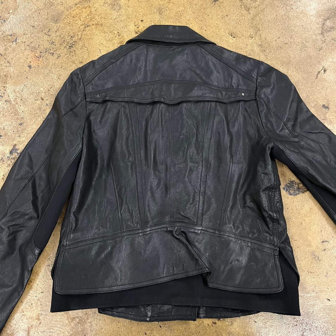 [정품] Beline 블랙 가죽 자켓 상품이미지4