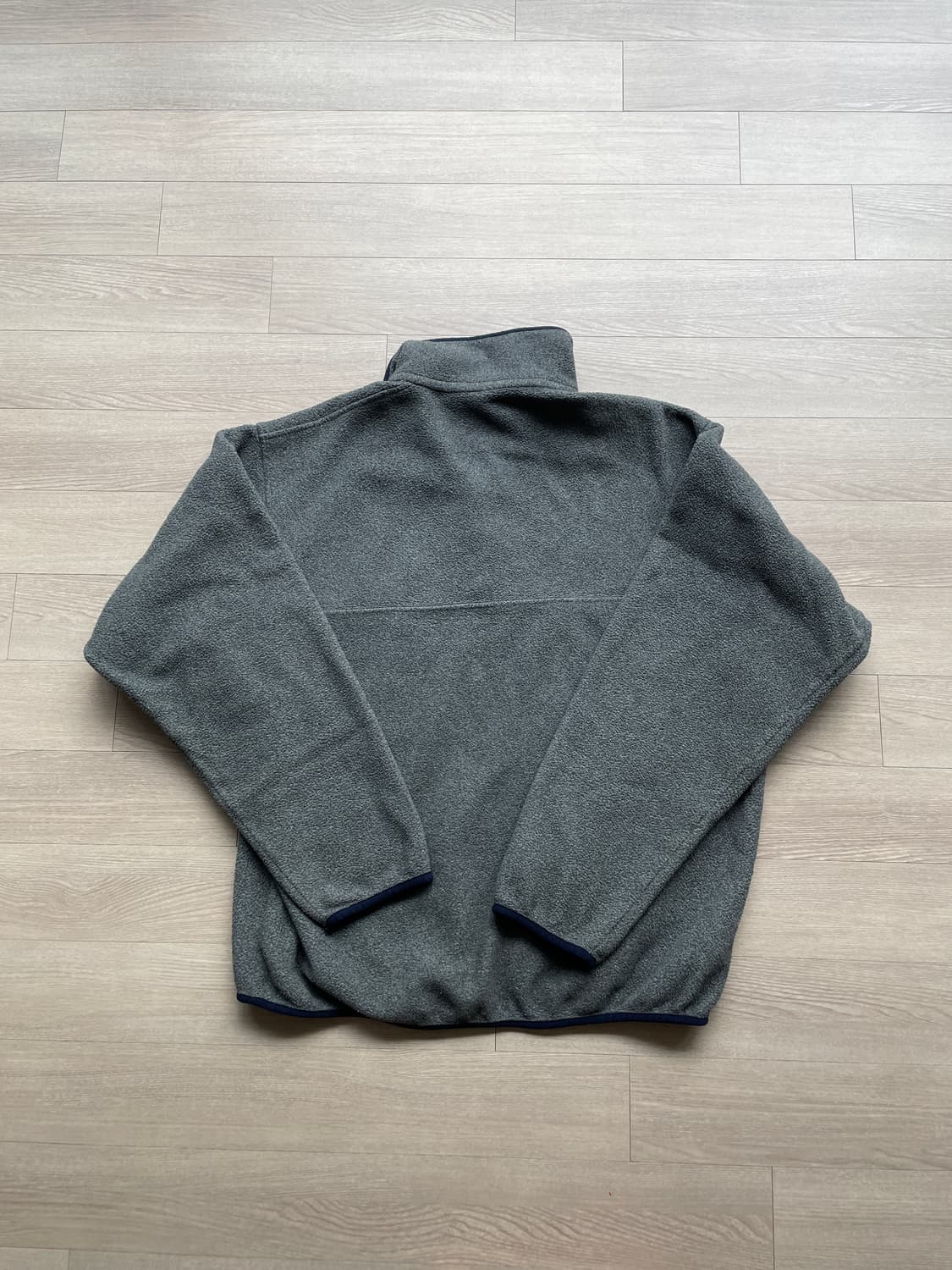 파타고니아 신칠라 니켈 네이비 그레이 플리스 patagonia 상품이미지2