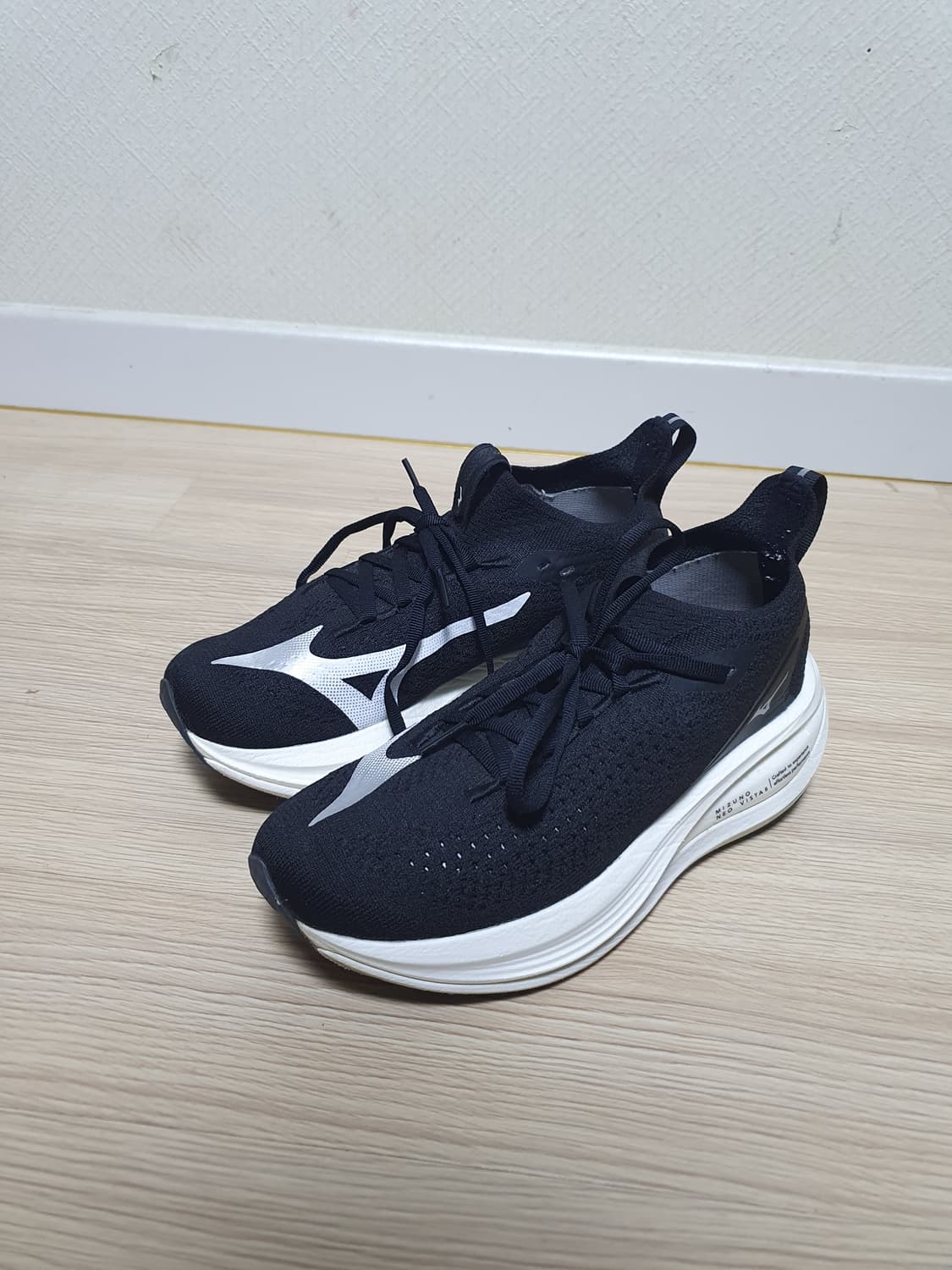 미즈노 네오 비스타2  러닝화 235 상품이미지4