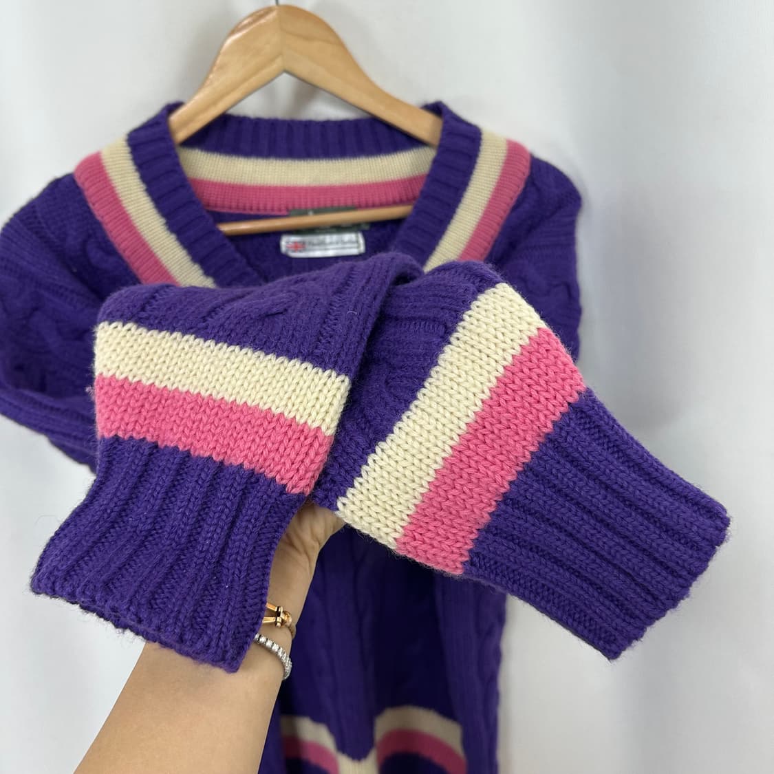   PLAZA 여자 울100% 오버핏 브이넥 니트 M 상품이미지4