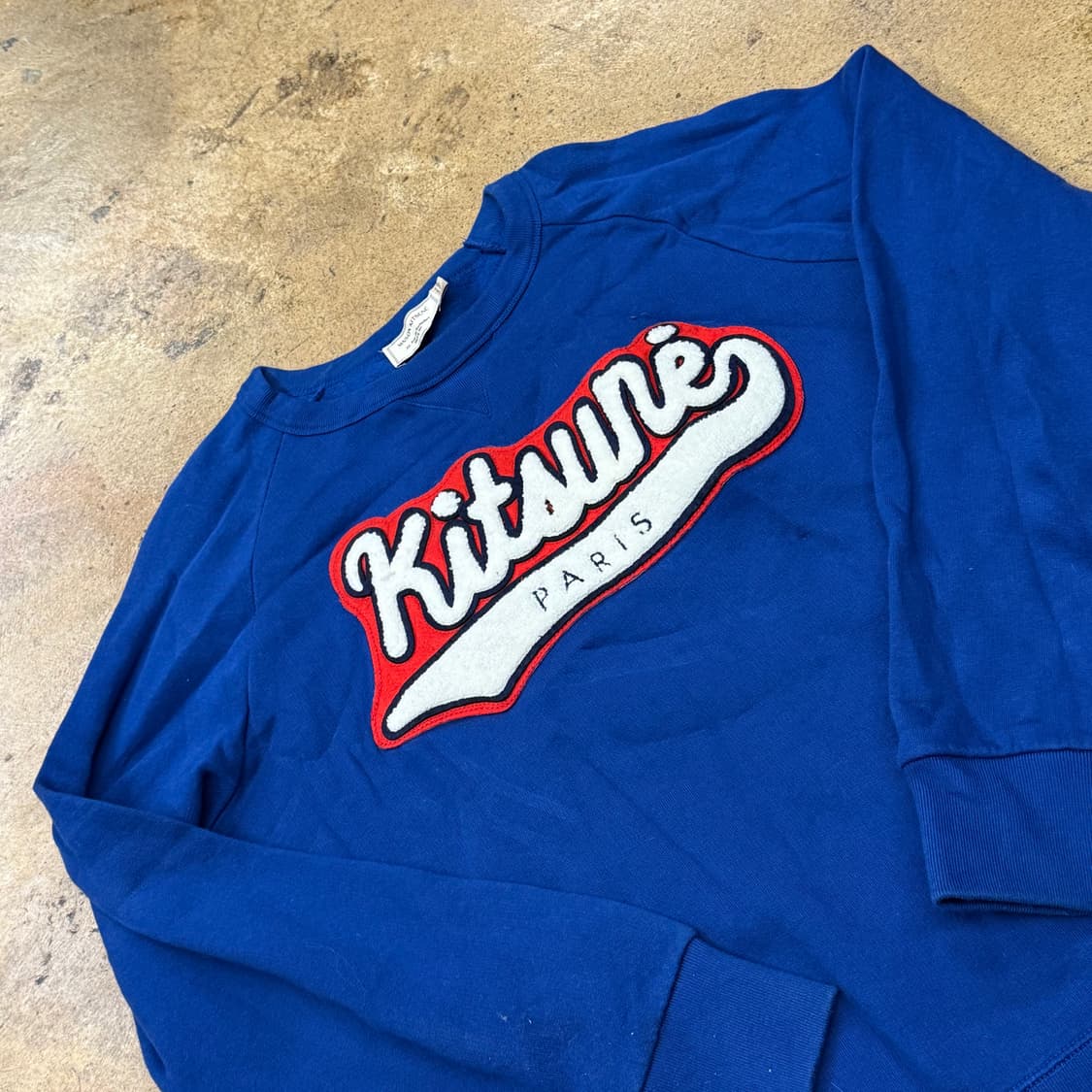 메종키츠네 블루 빅로고 맨투맨 상품이미지1