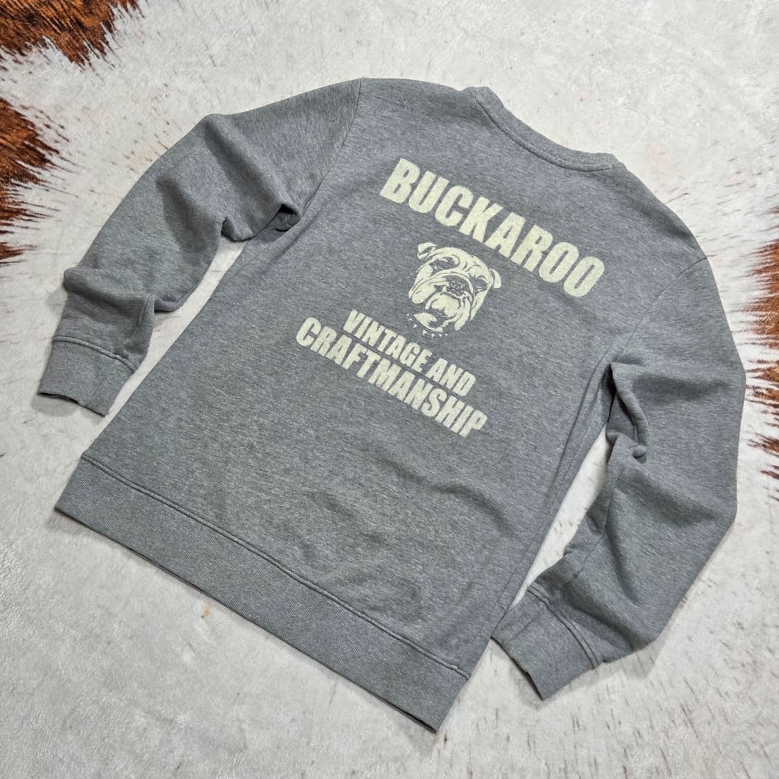 버커루 그레이 맨투맨 상품이미지1