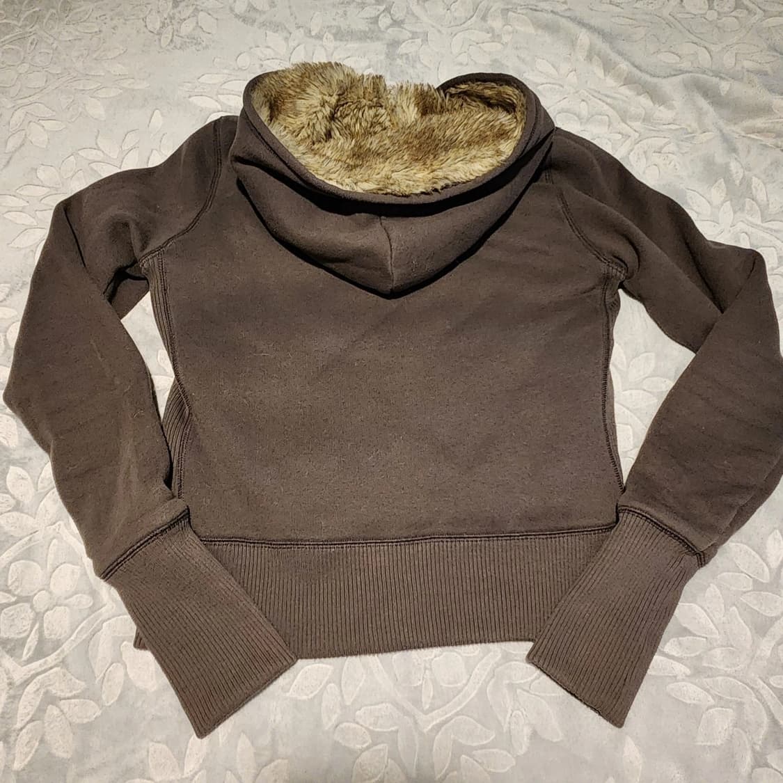 아베크롬비 앤 피치 빈티지 울프죠 후드 집업  상품이미지4