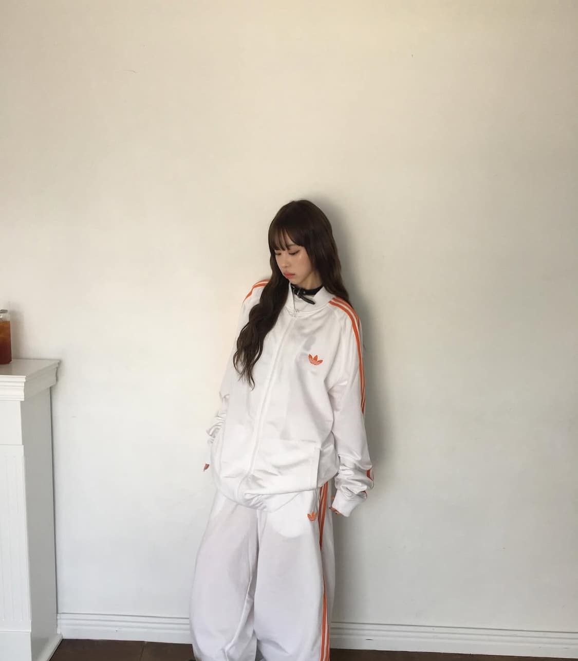 아디다스 구파이어버드 빅로고 화이트/오렌지 흰주 구파 져지 XL 상품이미지1