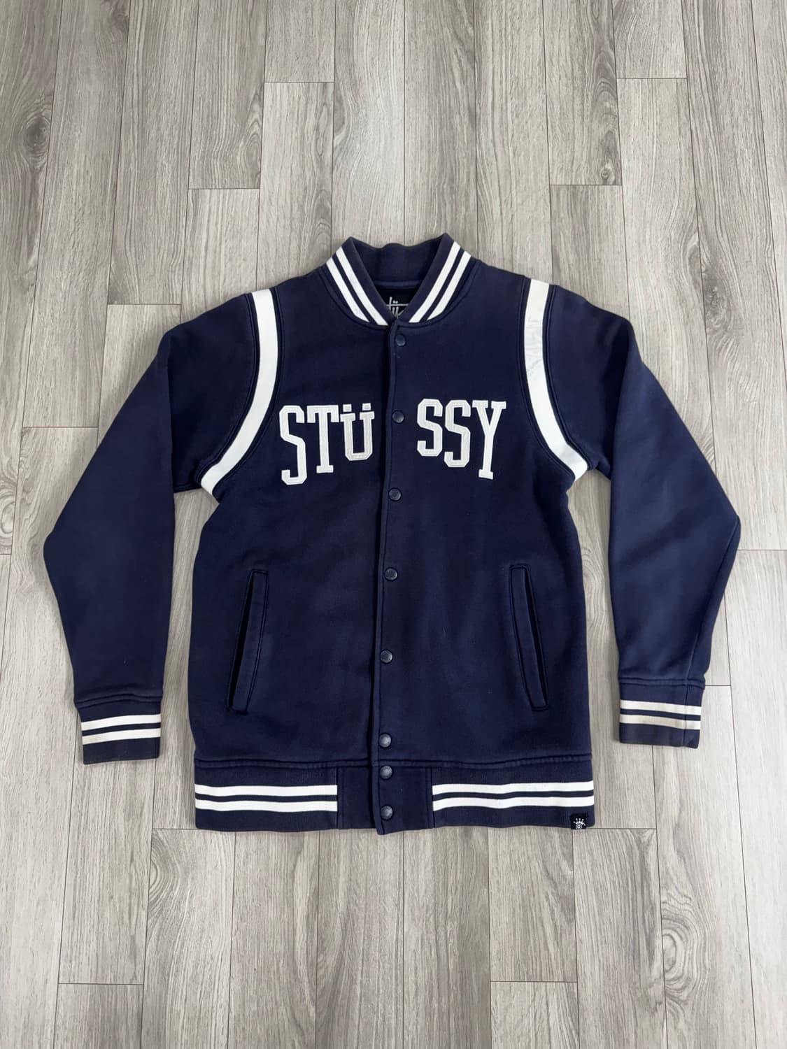 스투시 네이비 바시티 자켓 상품이미지1