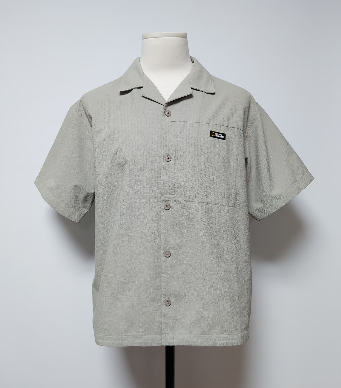 내셔널지오그래픽 남성 시어서커 반팔 셔츠(XL)

 상품이미지2