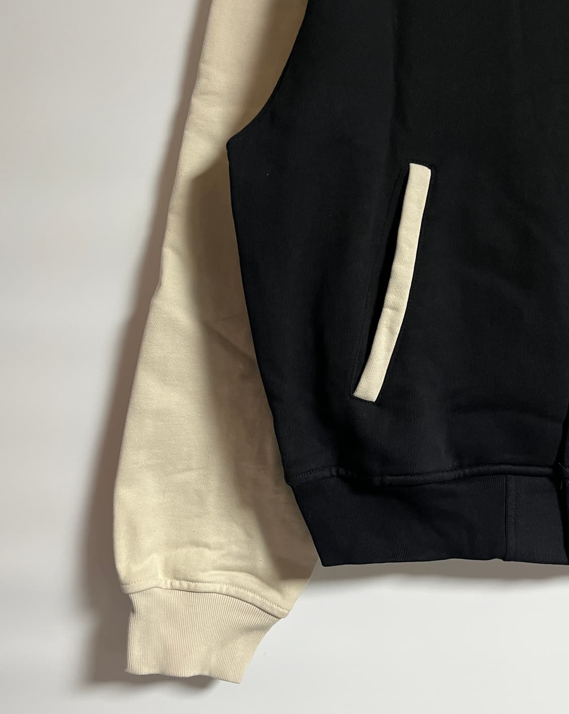 공용 파르티멘토 오버핏 바시티 크롭 자켓 점퍼 L 상품이미지3