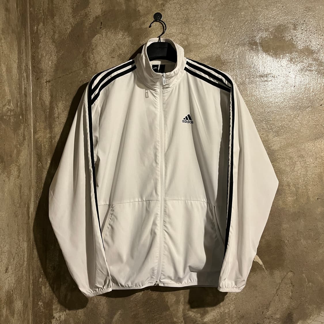 아디다스 삼선 트랙탑 상품이미지1