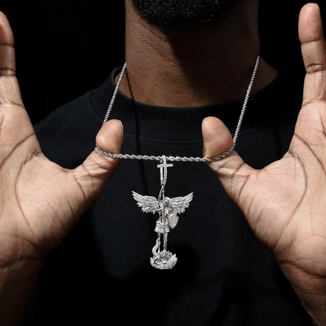 Oceanora 18K 골드 도금 모이사나이트 엔젤 크로스 펜던트 상품이미지3