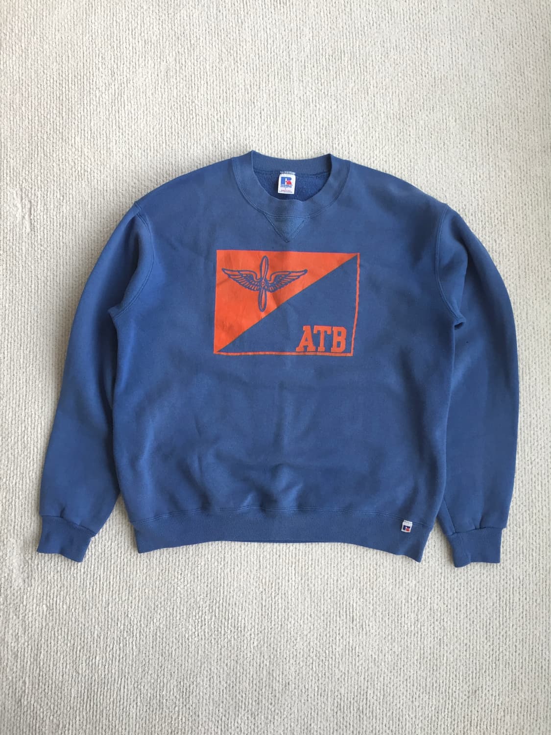 90‘s 러셀 페이딩 블루 스웻셔츠 상품이미지1