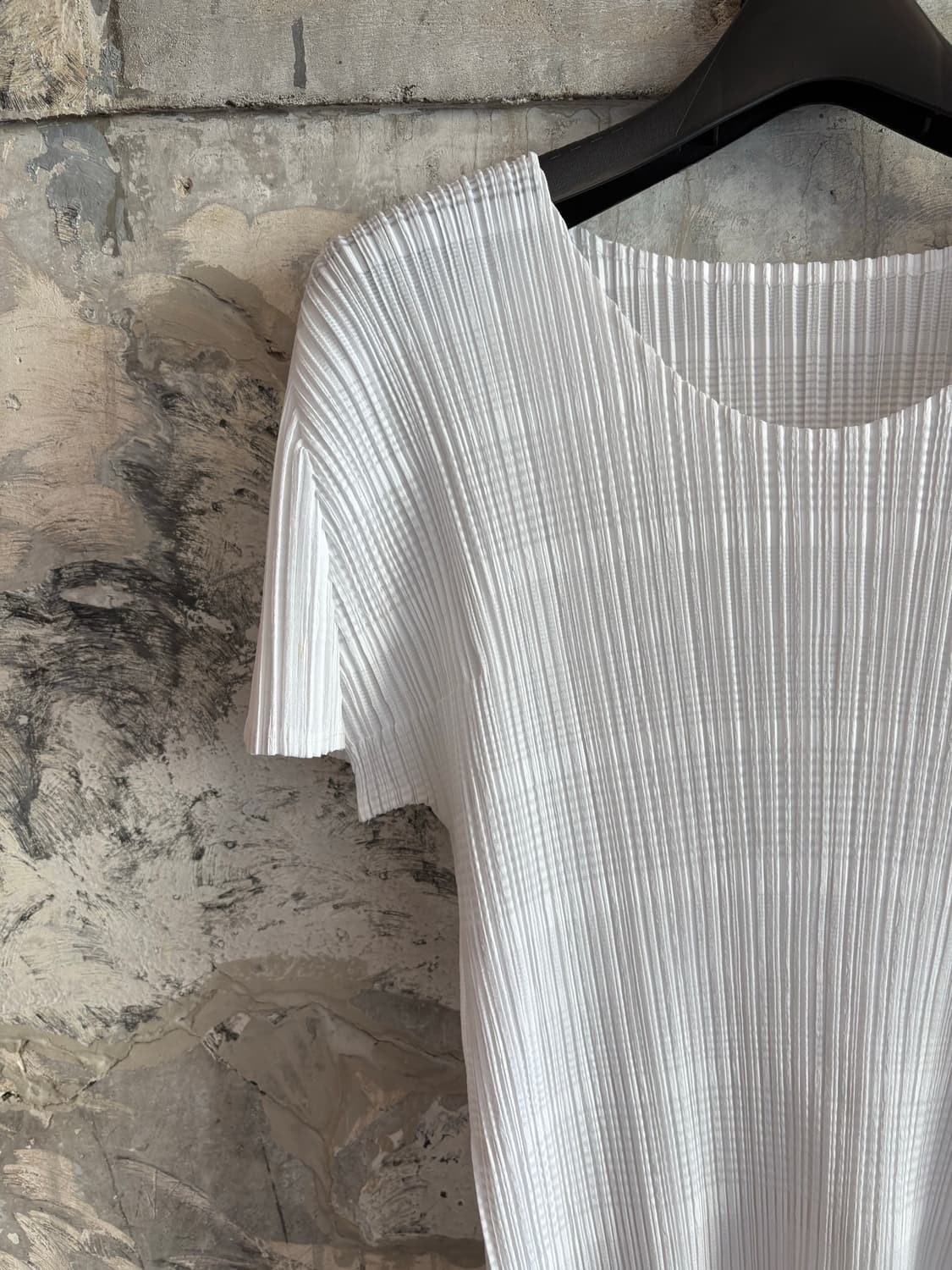 PLEATS PLEASE ISSEY MIYAKE White Top 상품이미지2