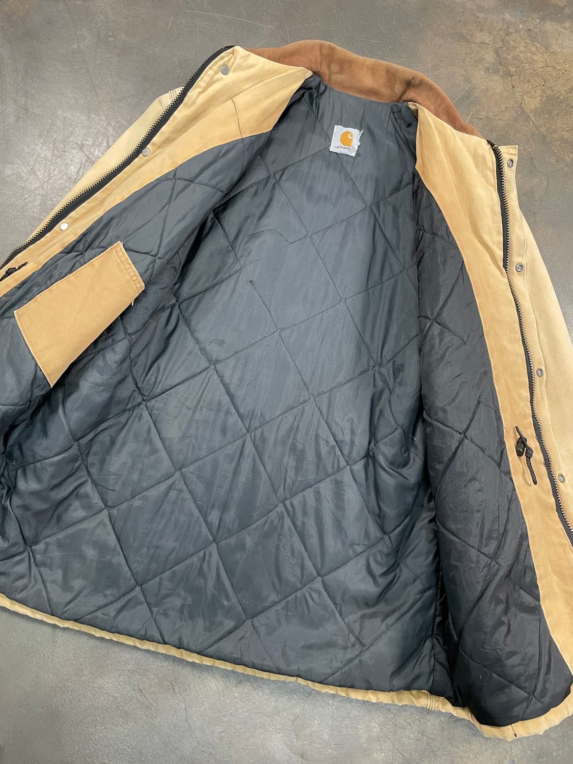 칼하트 덕 캔버스 워크 자켓 상품이미지5