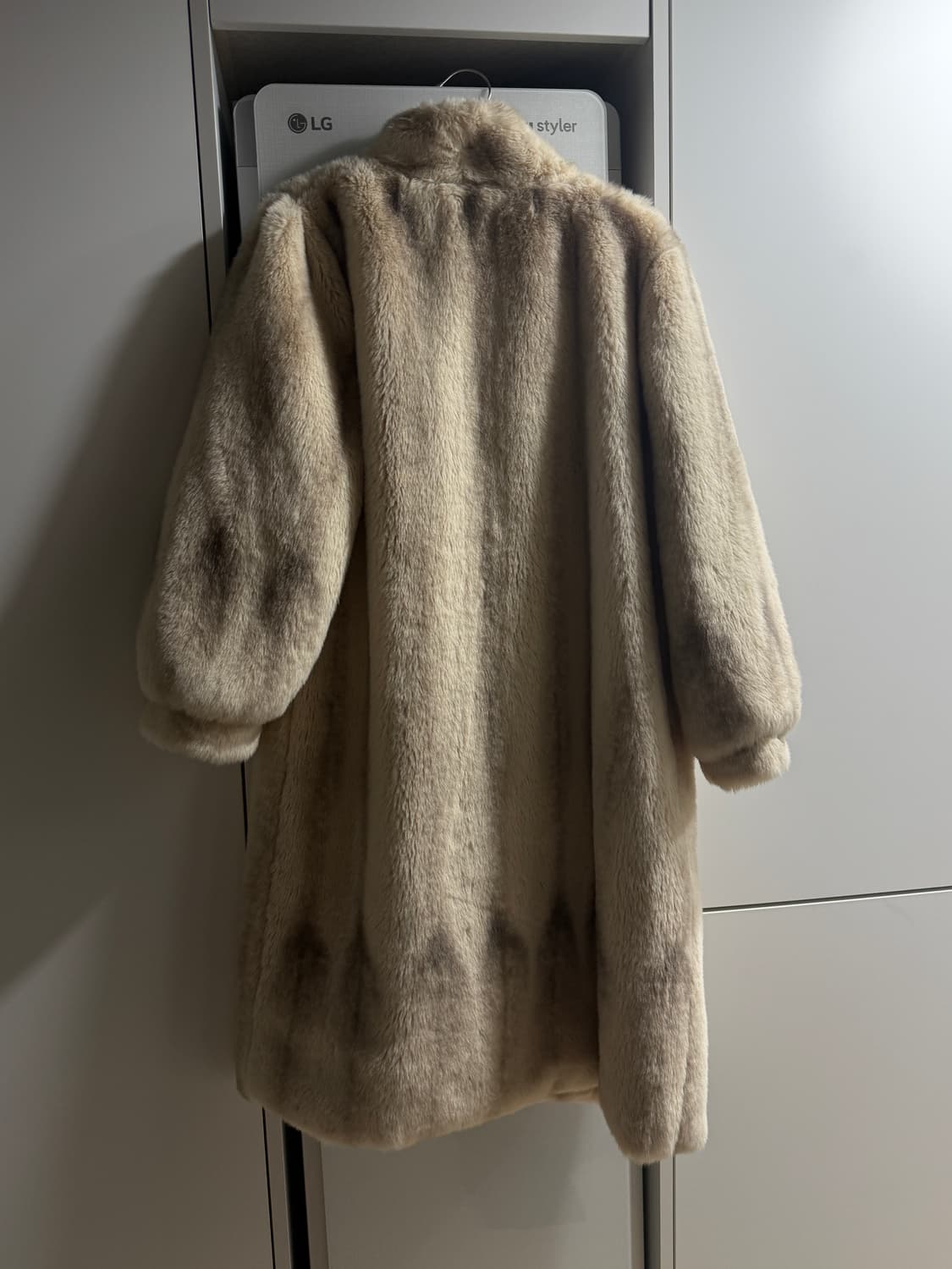 빈티지 페이크퍼 롱코트  상품이미지3