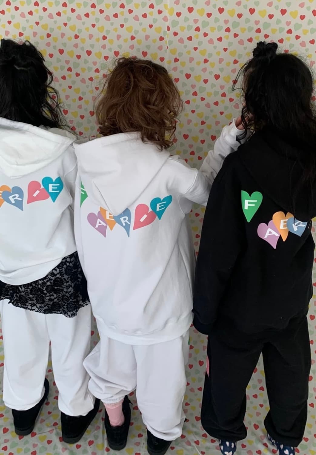 Shopfaerie 샵페어리 하트 벌룬 후드집업 블랙 상품이미지2