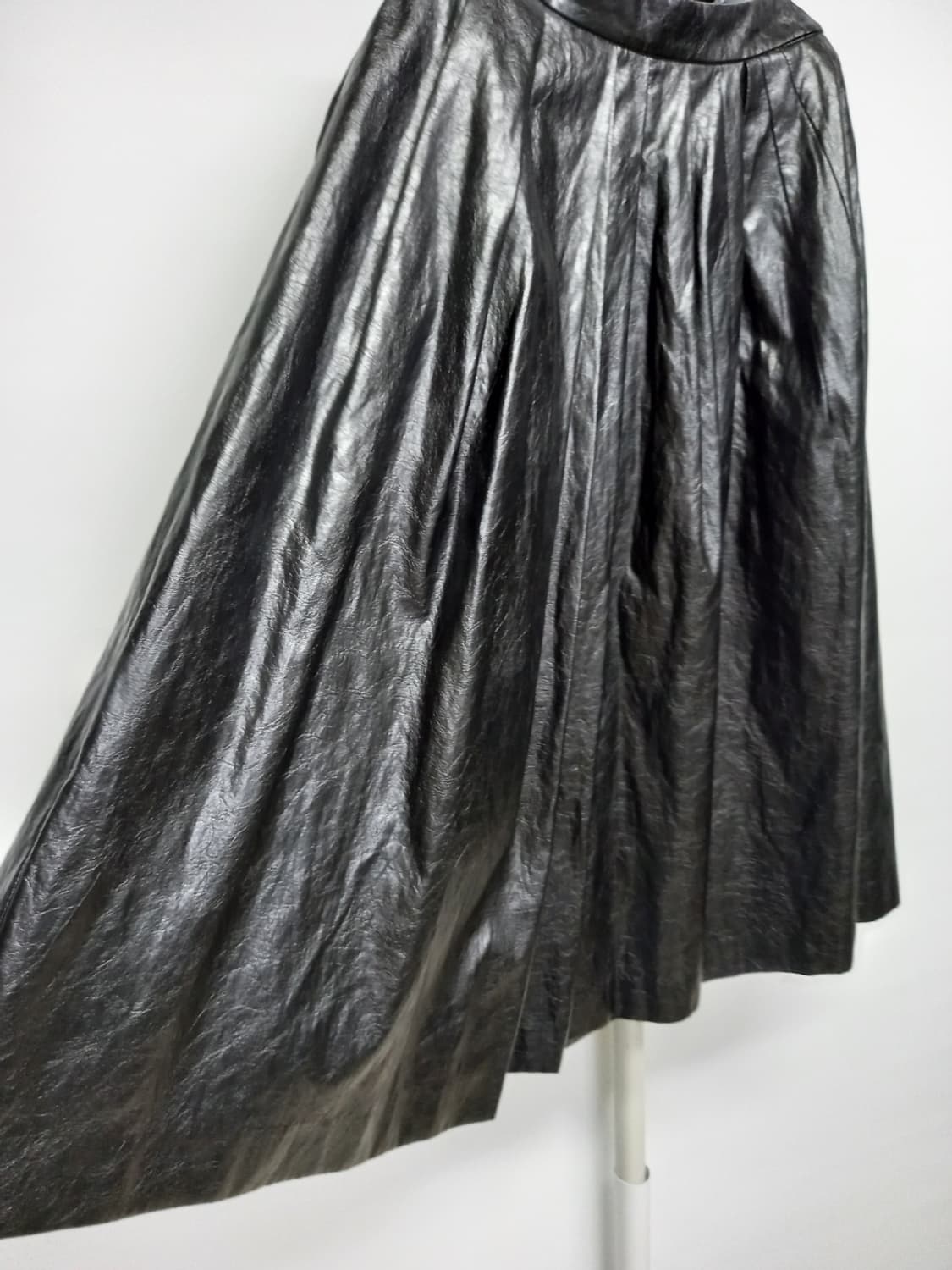 새 ORR 오르 춘추동 레더 플리츠 롱 스커트 66 상품이미지3