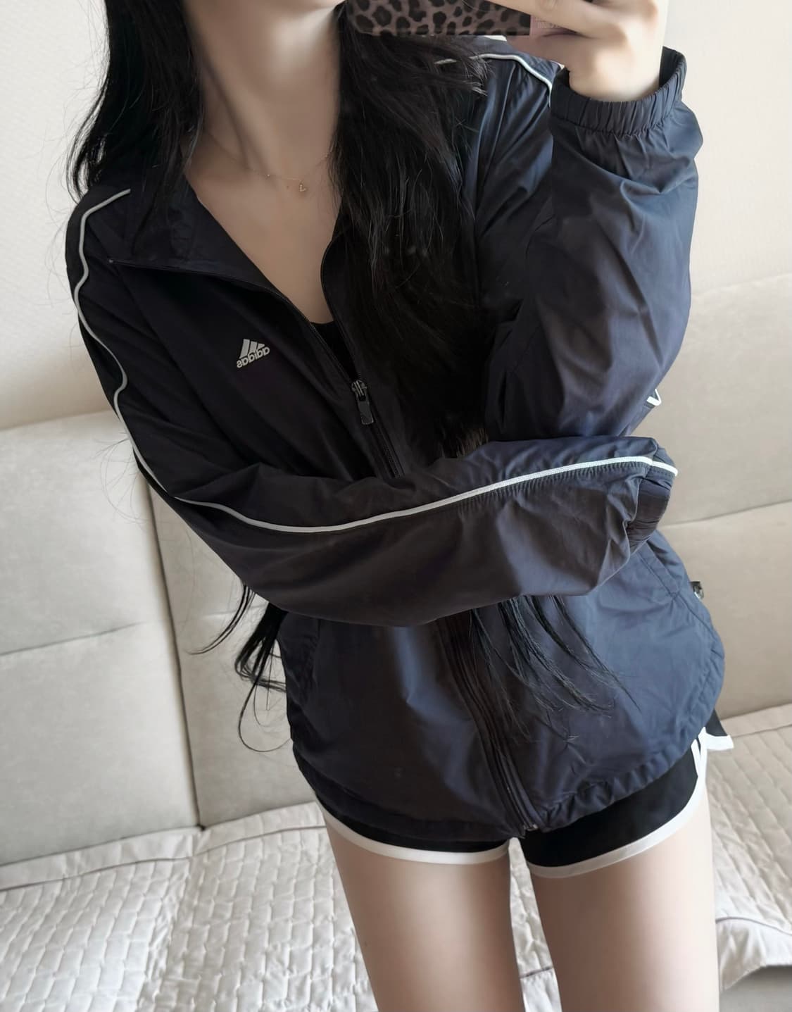 아디다스 일본 스몰 퍼포먼스 네이비 스카이 바람막이 상품이미지1