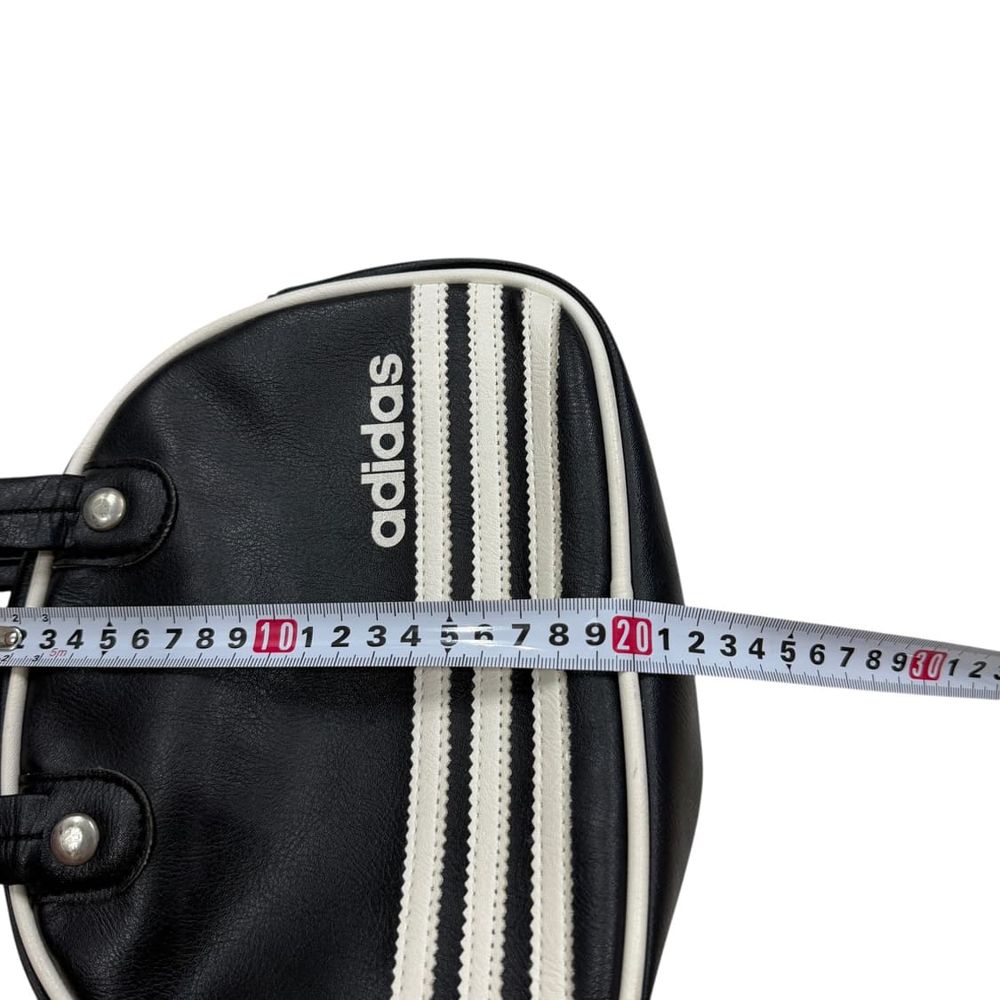 아디다스 빈티지 레더 토트백 Y2K 가방 블랙 상품이미지8