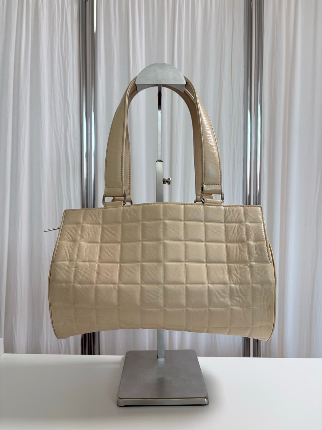 샤넬 초코바 볼링백 상품이미지8