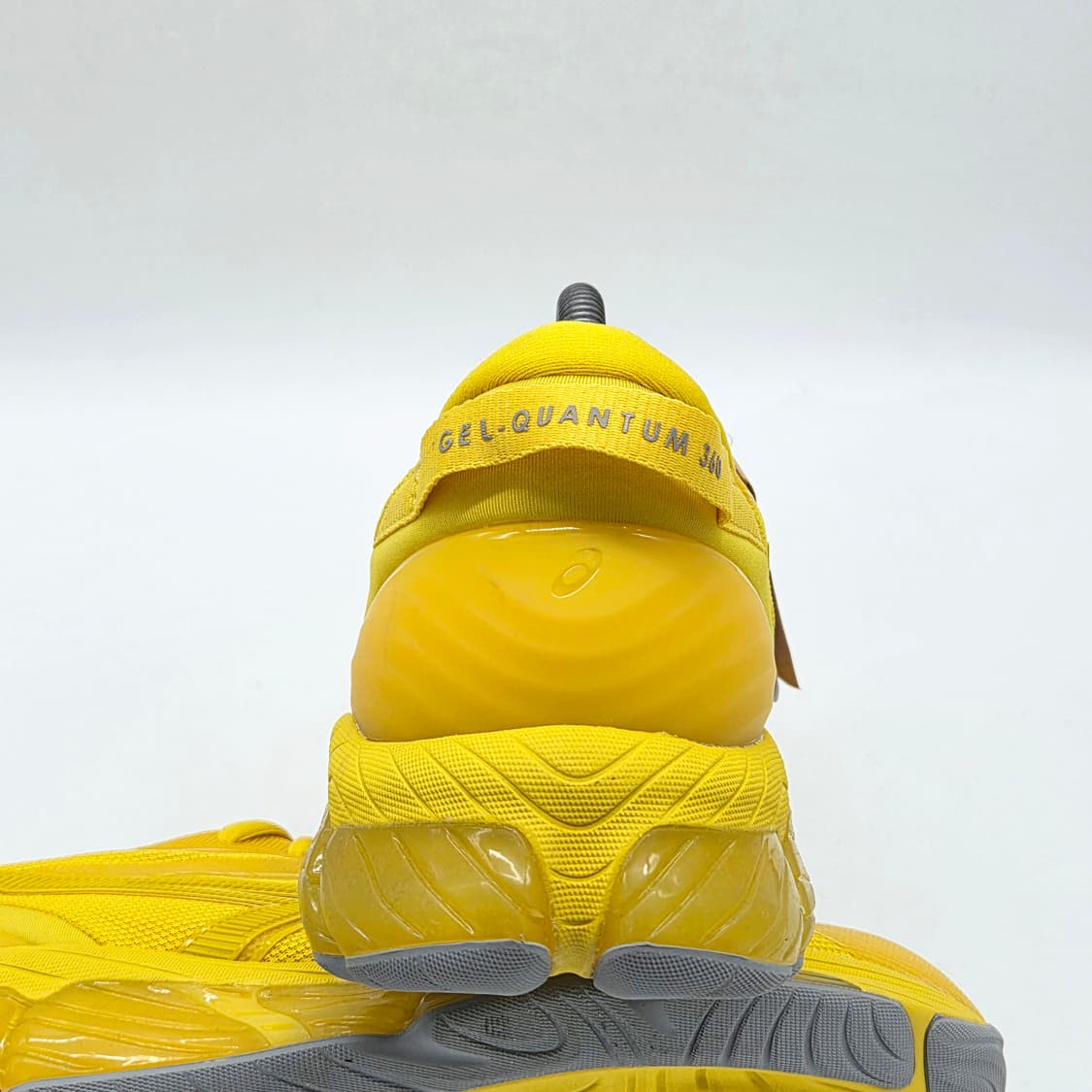  아식스 x C.P. 컴퍼니 젤 퀀텀 360 8 옐로우 (280)  상품이미지2