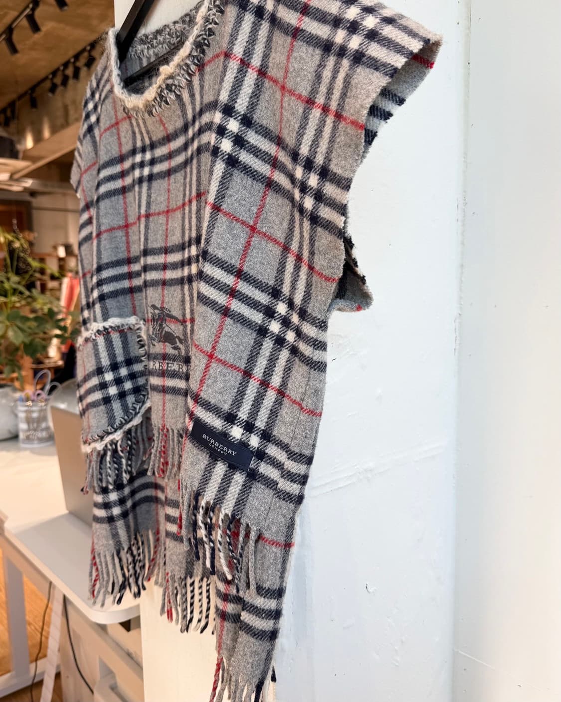버버리 그레이 노바체크 울 케이프 상품이미지5