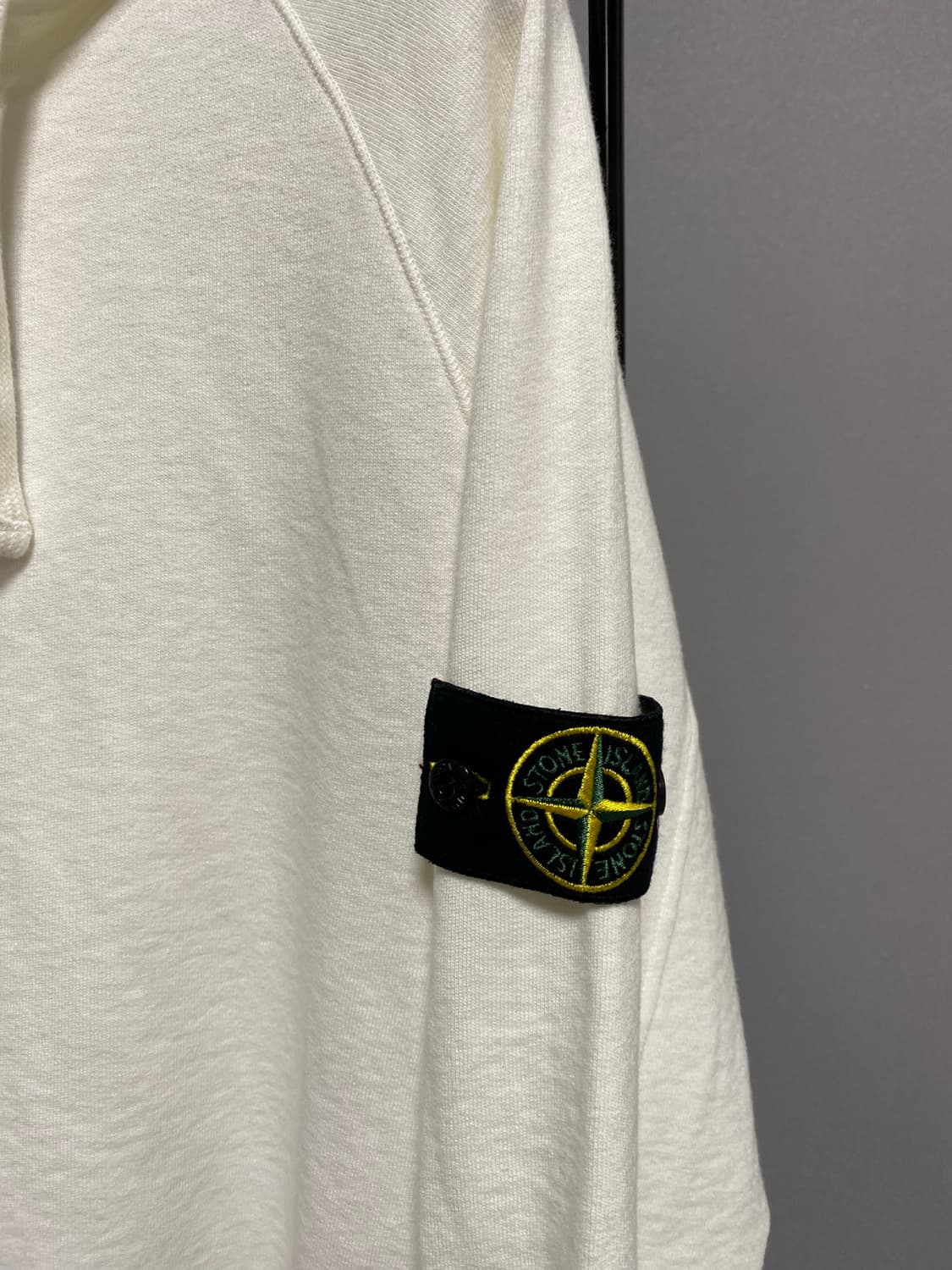 스톤아일랜드후드티L 새상품 상품이미지2