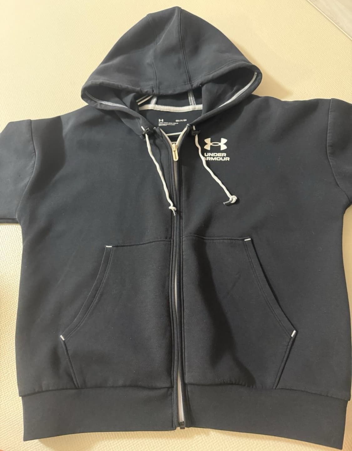 언더아머 후드집업 상품이미지1