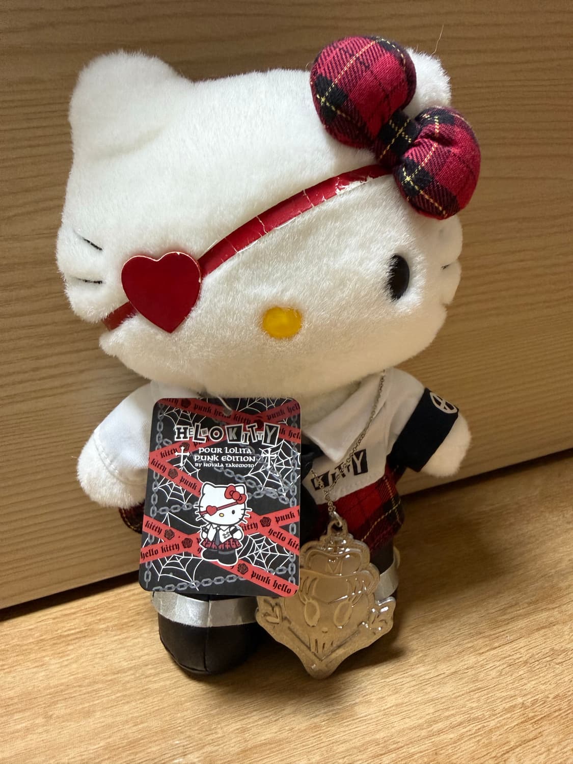 노바라 펑크 헬로키티 인형 상품이미지1