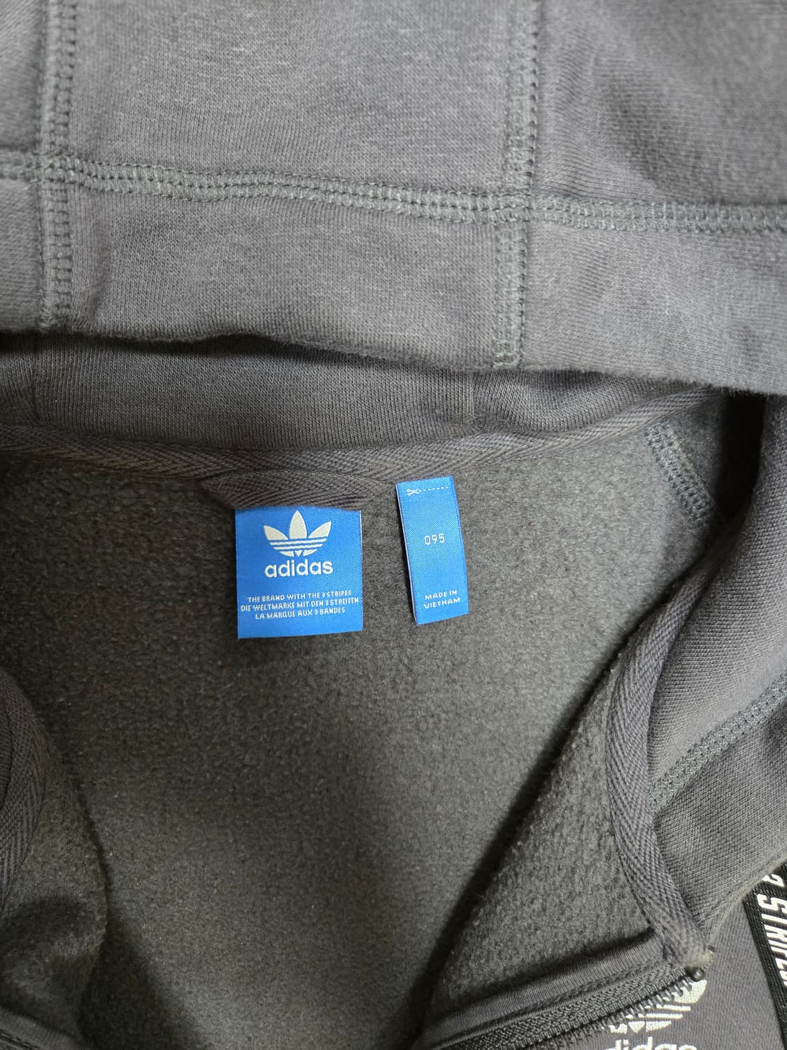 아디다스 후드집업 사이즈 95 상품이미지3