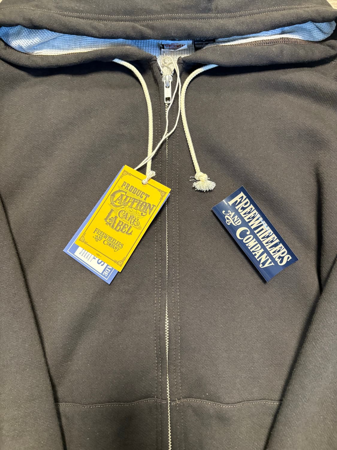 새상품)프리휠러스 THERMAL ZIP HOODIE M사이즈 판매합니다. 상품이미지1