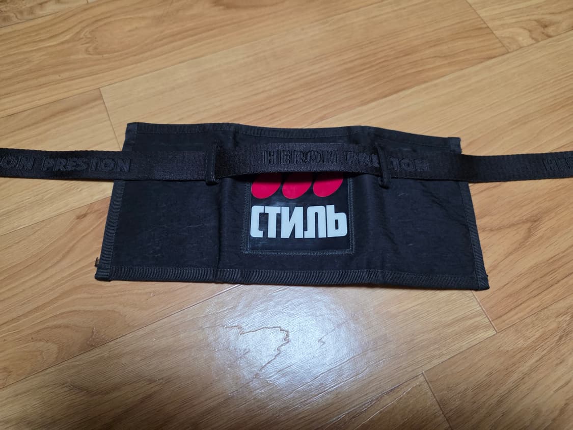 헤론 프레스톤(Heron Preston) 테크 페브릭 지갑 상품이미지2