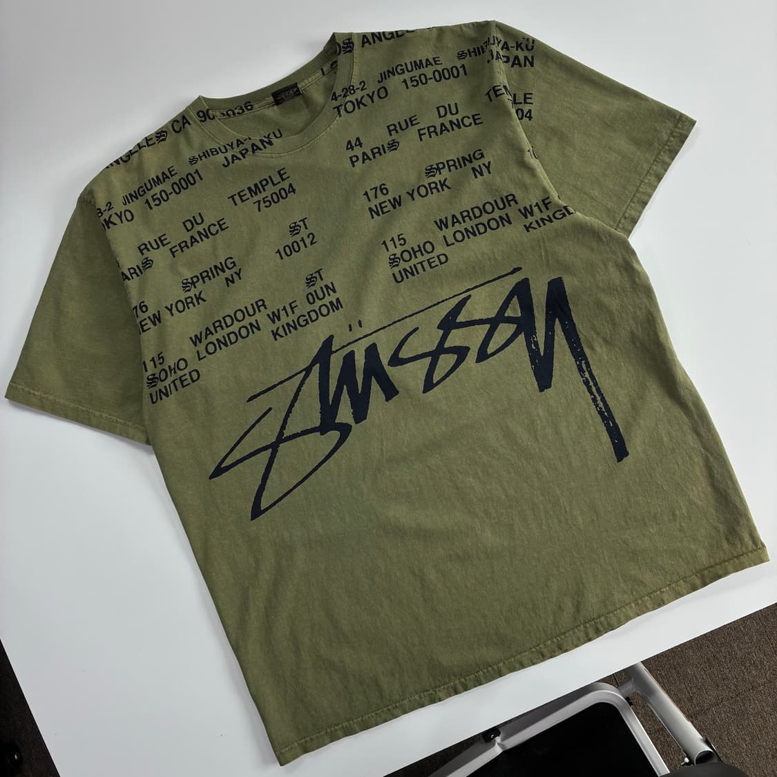 Stussy  스투시 로케이션 피그먼트 다이드 카키 반팔티  상품이미지2