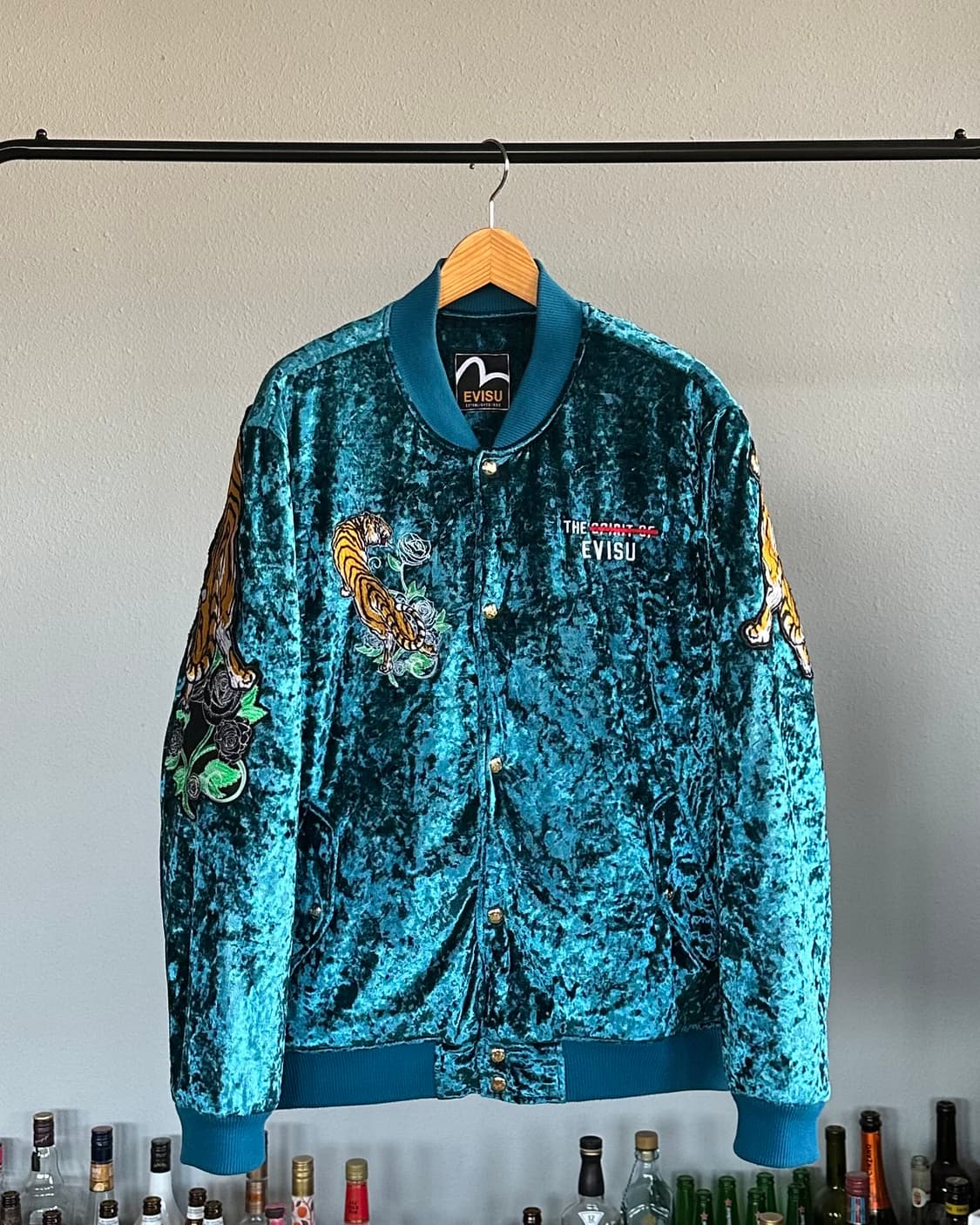 [2XL]에비수 Evisu 타이거 벨루어 벨벳 블루종 점퍼 상품이미지1