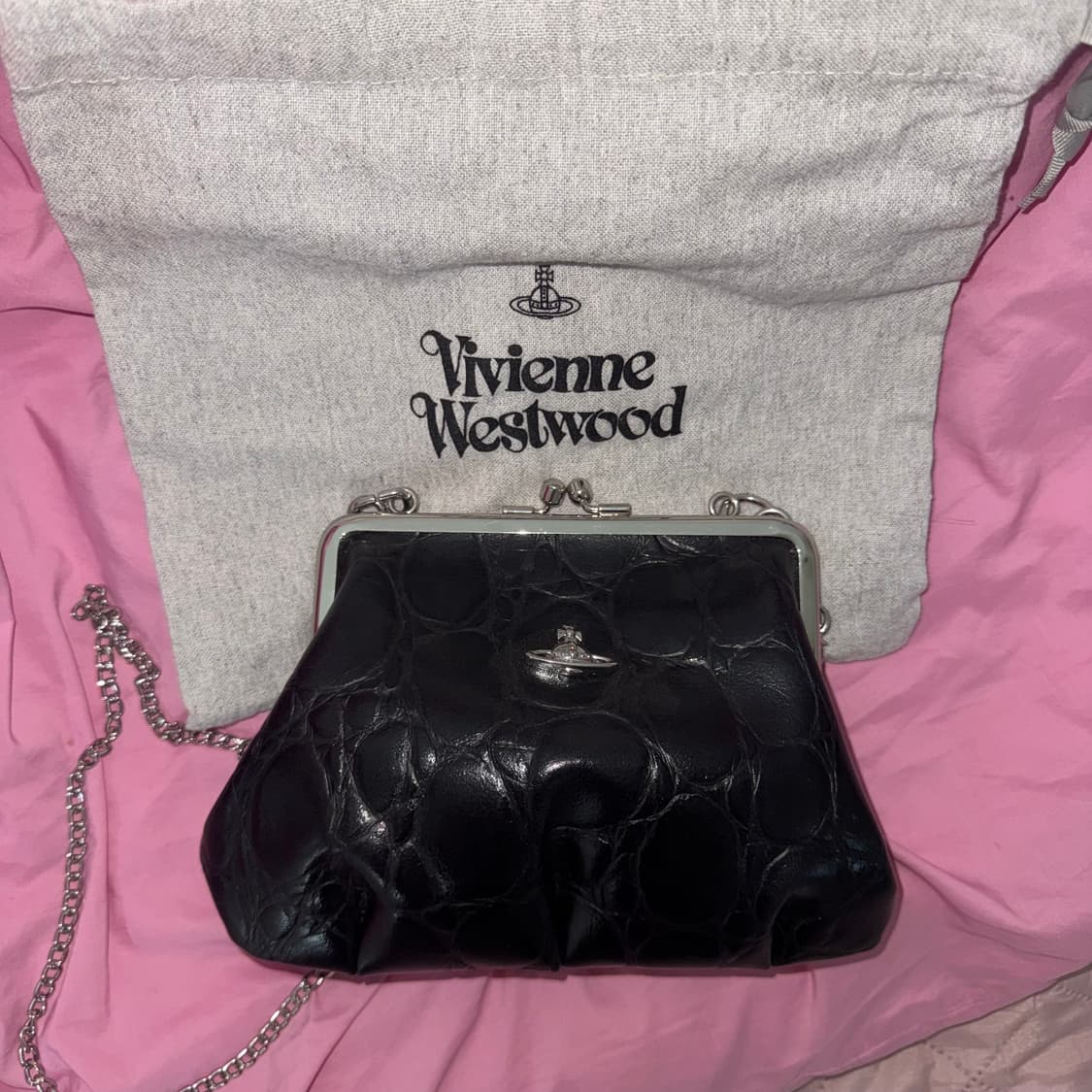 비비안웨스트우드 블랙 크록 체인백 상품이미지1