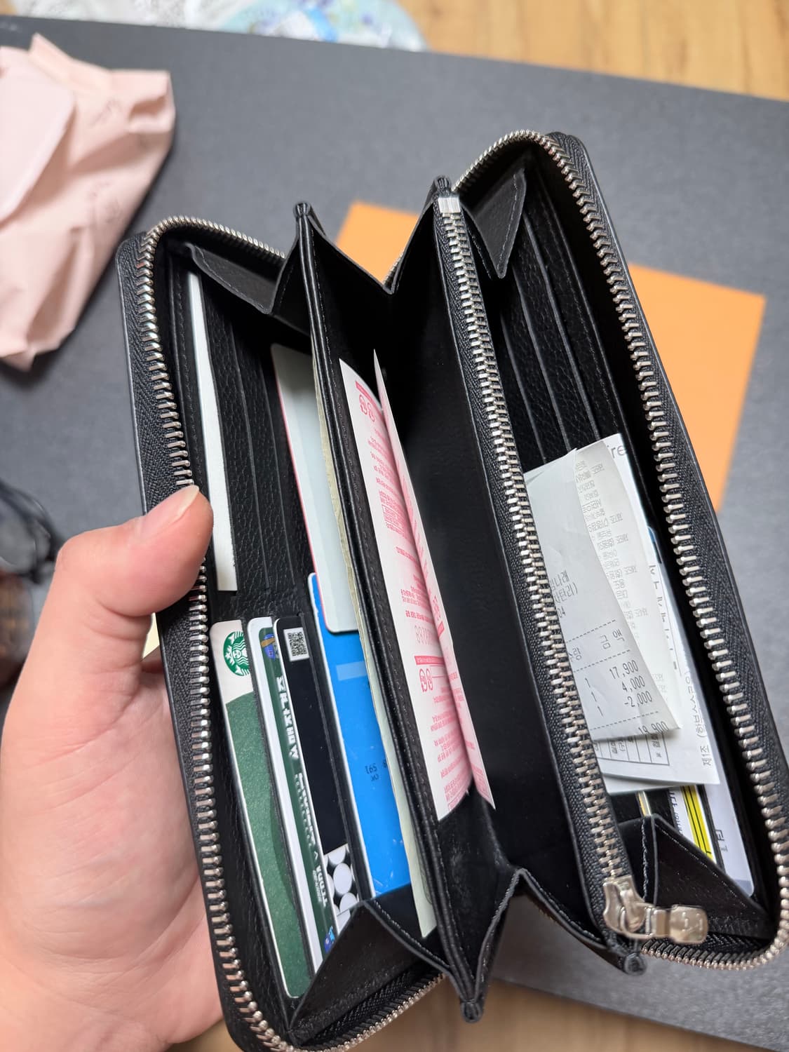 루이비통 락미 장지갑 블랙 상품이미지2