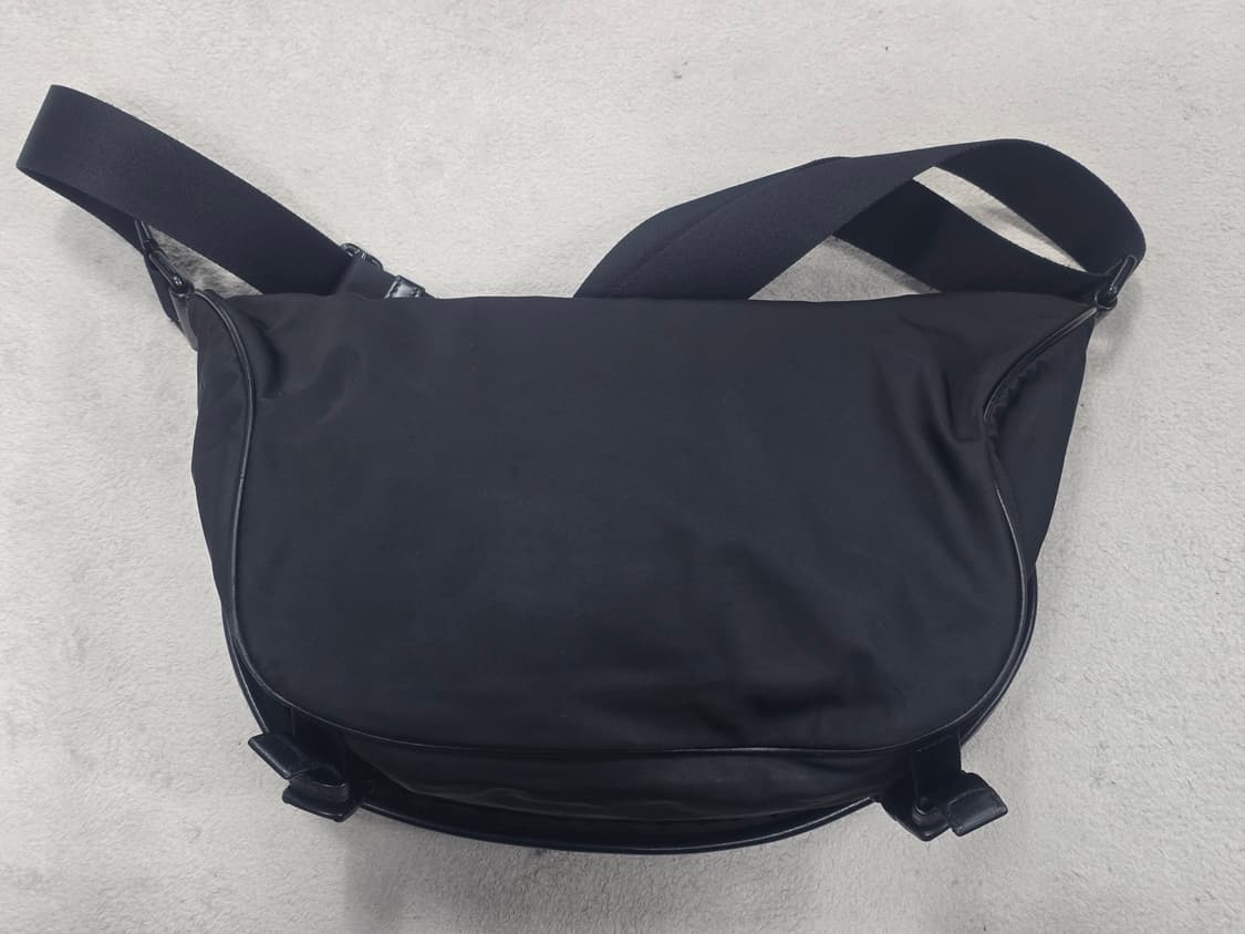 COACH 코치 테레인 팩 블랙 크로스 바디백 상품이미지5