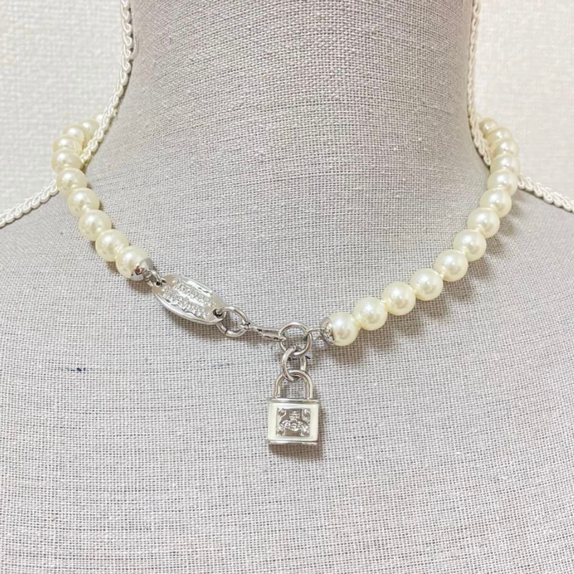 비비안웨스트우드 아카이브 orb자물쇠 진주 펄 초커(새상품) 상품이미지1