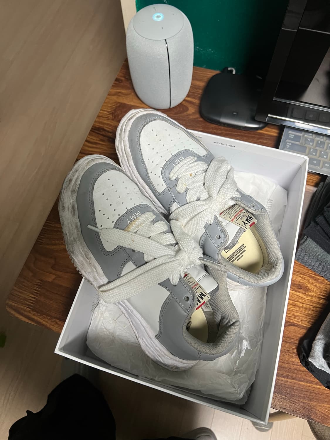 메종 미하라 야스히로 웨인 OG 솔 레더 로우탑 스니커즈 그레이 화이트  상품이미지2