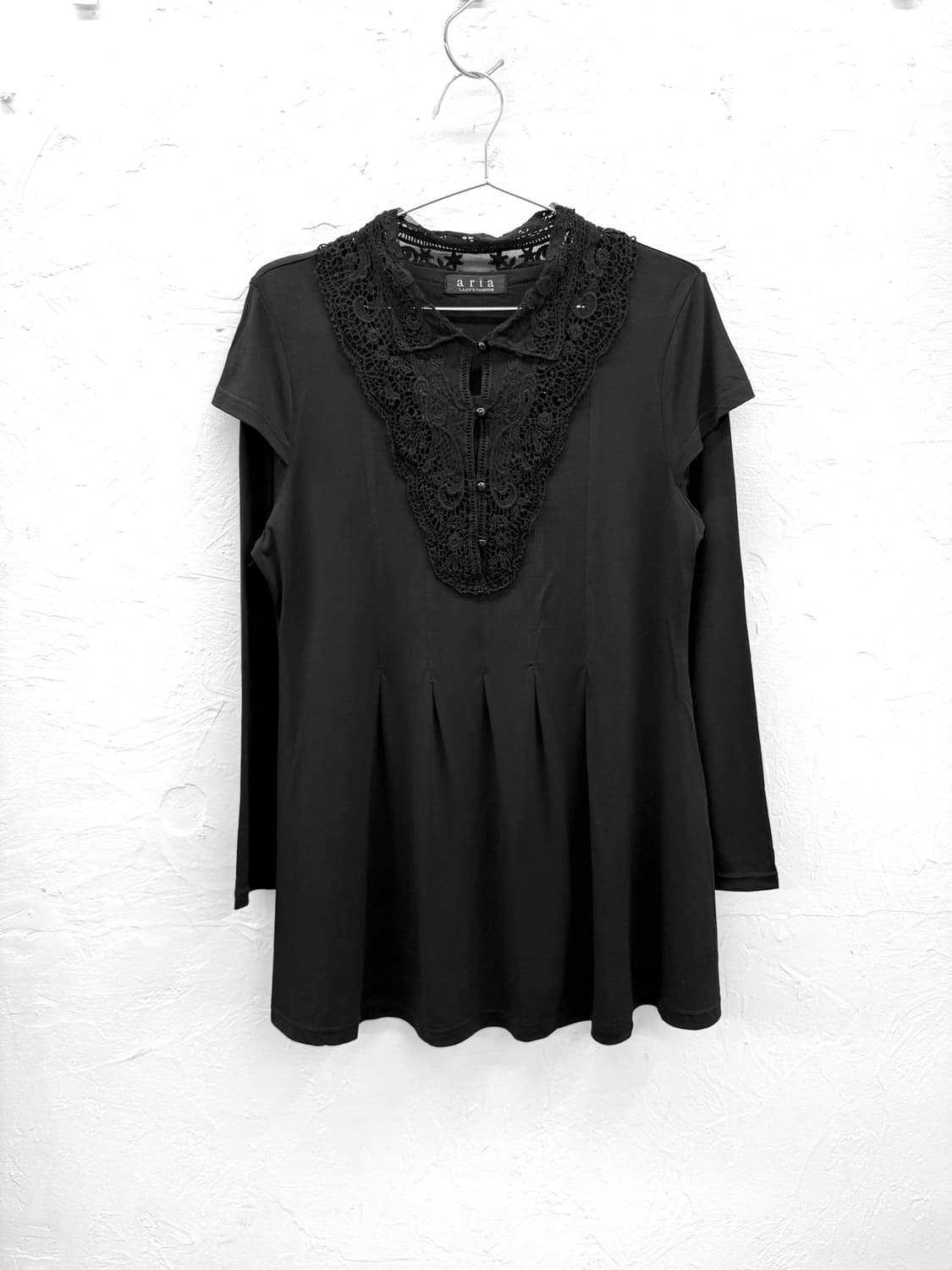 aria 레이어드 레이스 탑 상품이미지1