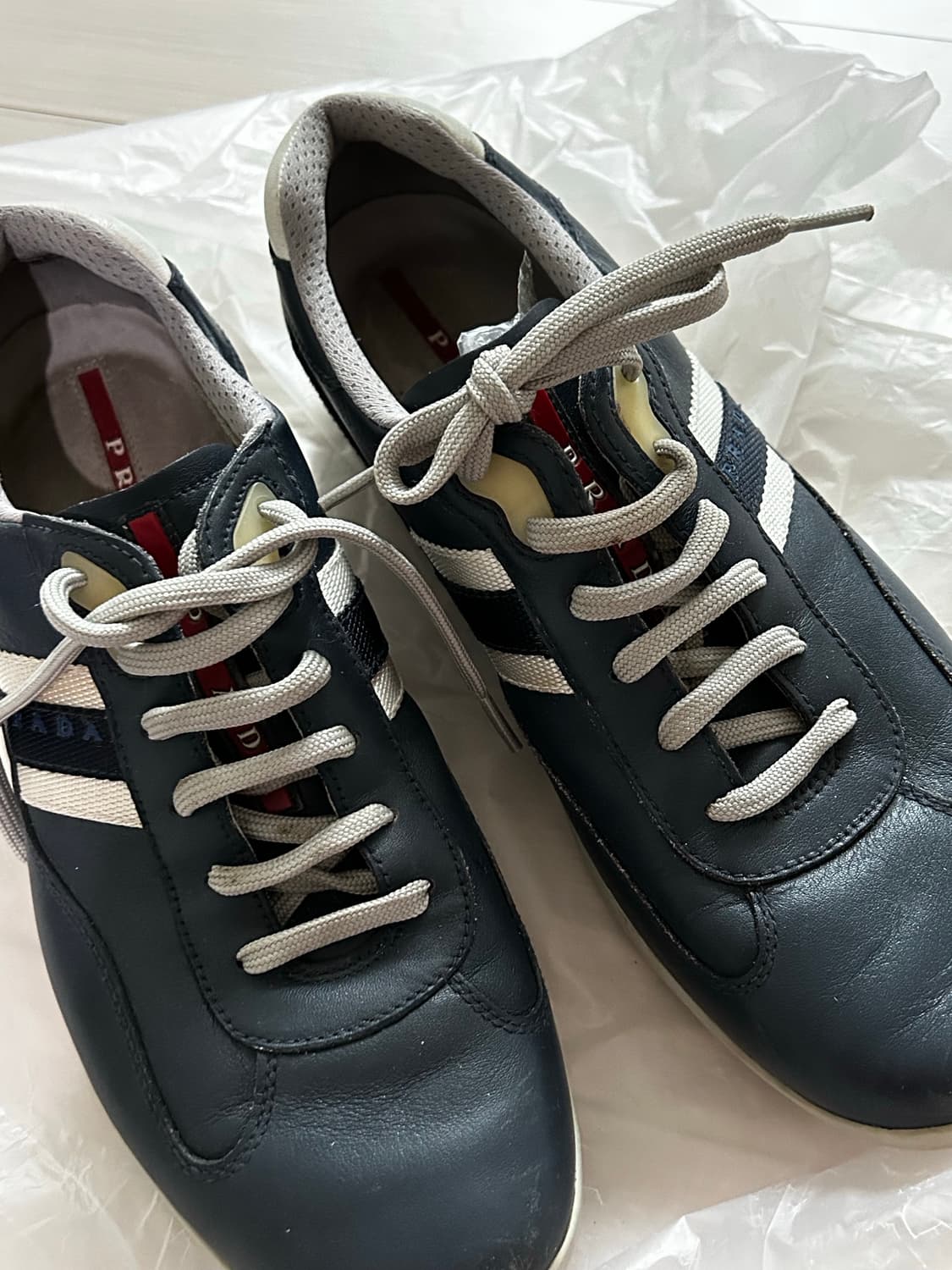 프라다 스니커즈 상품이미지6