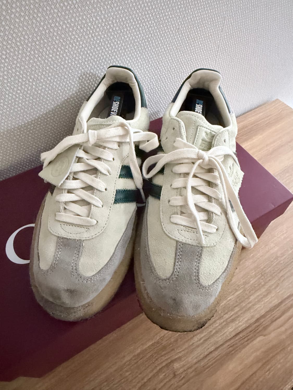 Us9) 키쓰 로니피그 클락스 삼바 오리지널 상품이미지2