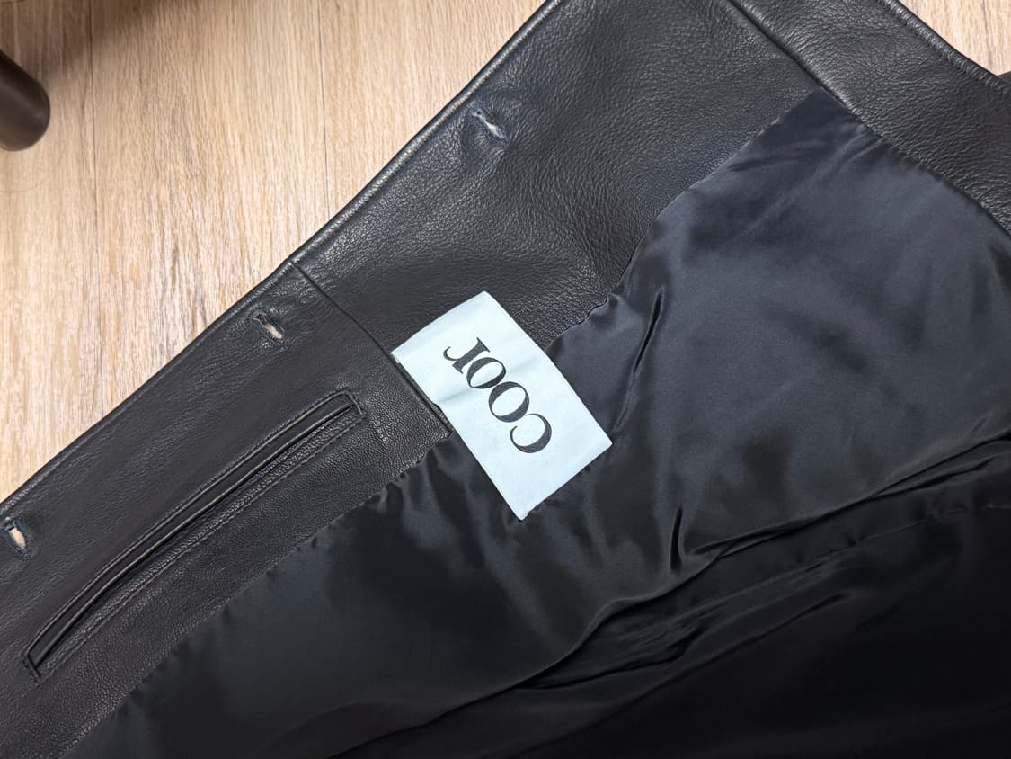 [XL] 쿠어 고트 스킨 레더 트러커 자켓 블랙 상품이미지4