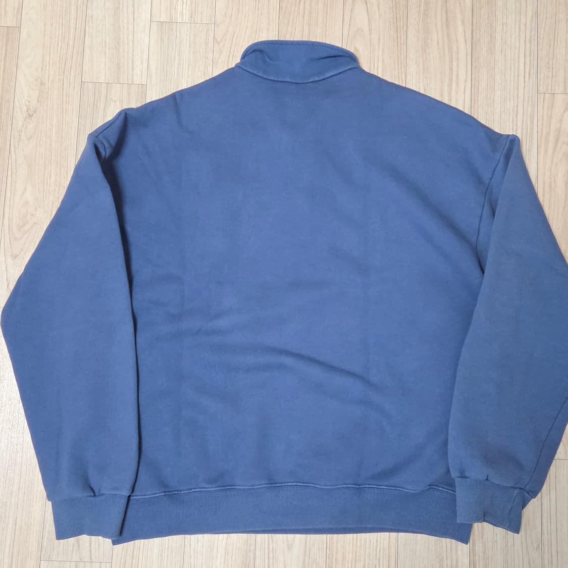 무아무아 카라 와펜 맨투맨 상품이미지2