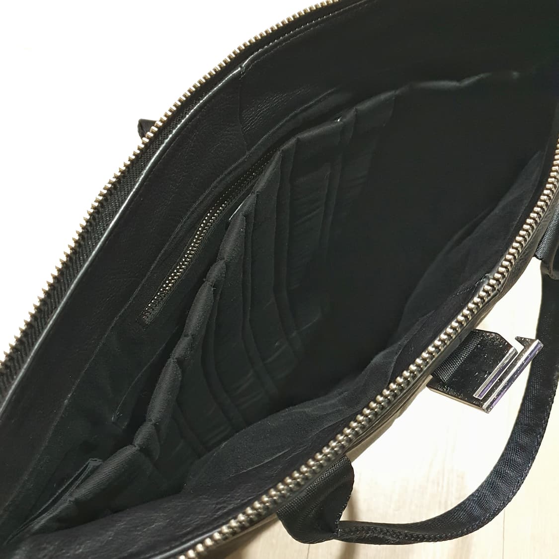 cos 레더 헬멧백 49cm 소가죽 상품이미지5