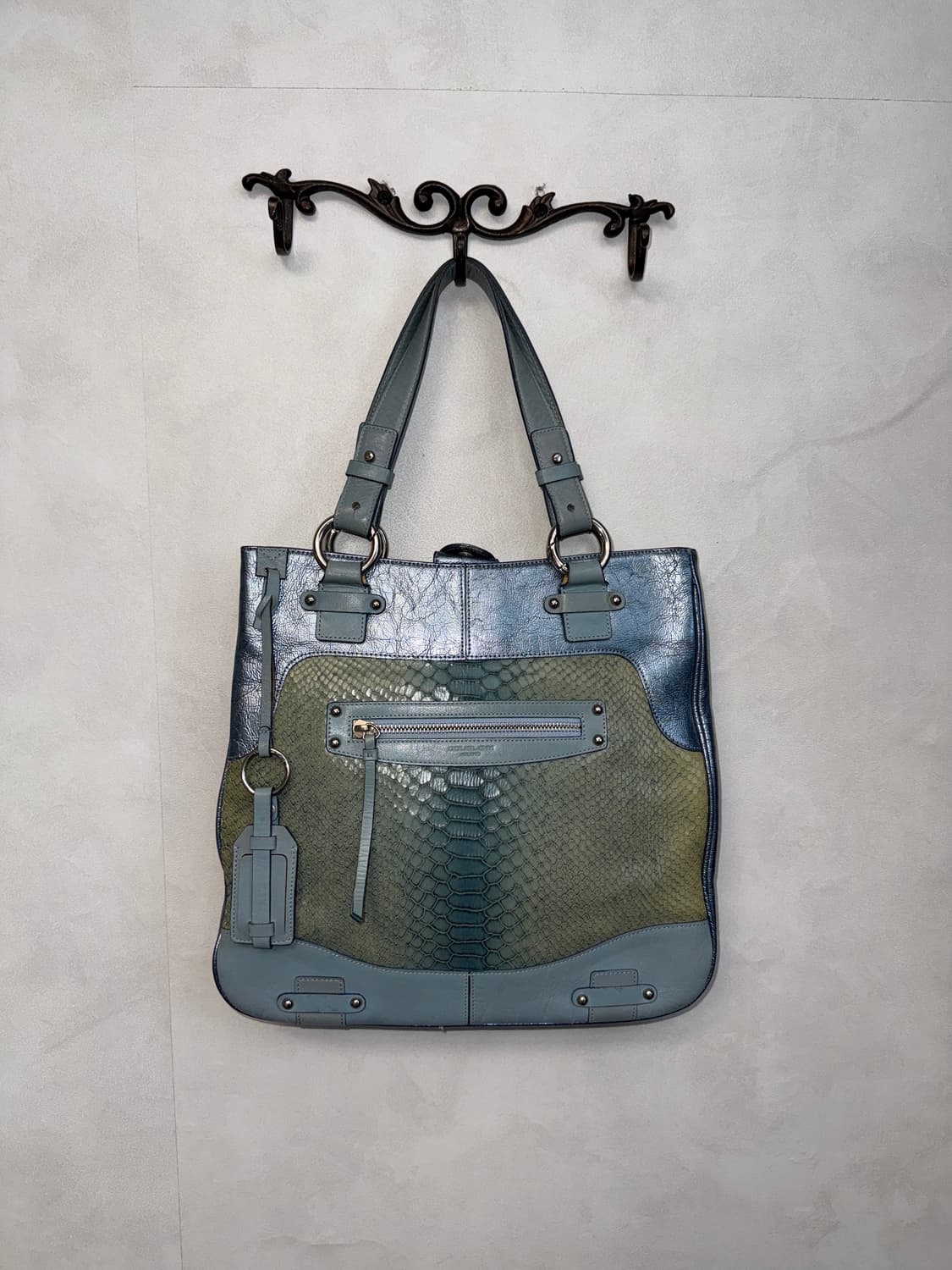 Metal blue python shoulder bag 상품이미지4