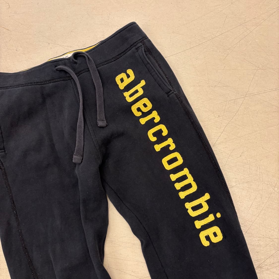 아베크롬비 빅스펠아웃 네이비 스웻 팬츠 상품이미지2