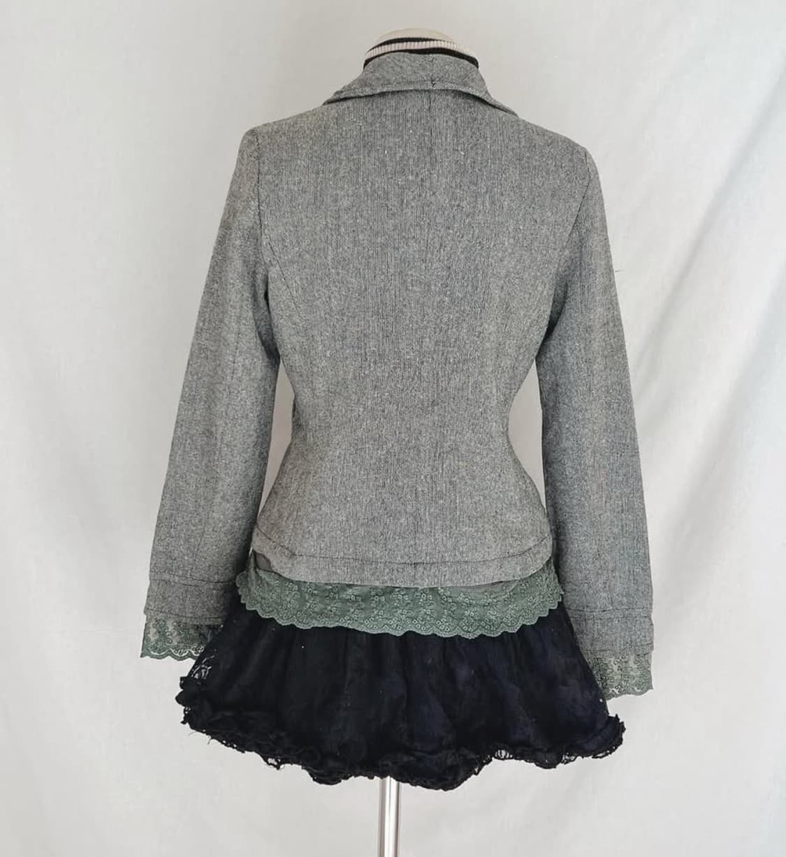 일브 회색 프릴 자켓 상품이미지3